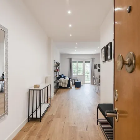 The Rent - Spacious Three-bedroom In Prati Area 公寓 罗马