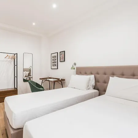 The Rent - Spacious Three-bedroom In Prati Area 公寓 *