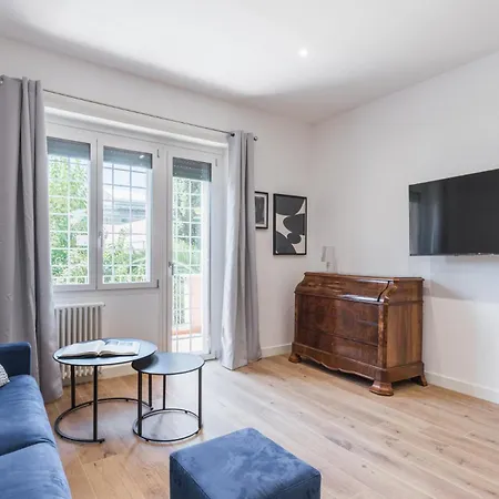 The Rent - Spacious Three-bedroom In Prati Area 公寓 *